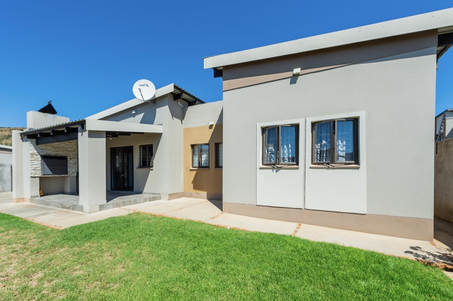 3 Bedroom Property for Sale in Geelhoutpark North West